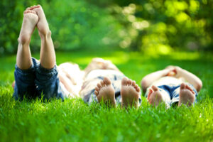 shutterstock_96137972 childrens feet